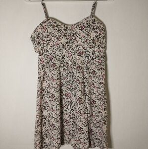 Material girl floral top size medium